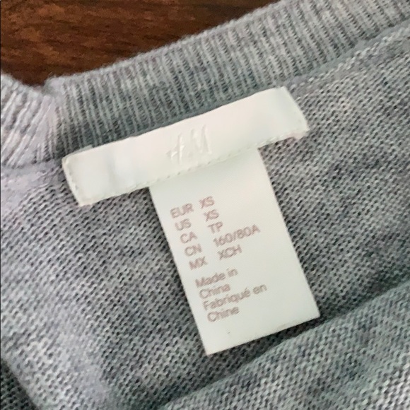 h&m sweater - Picture 3 of 3